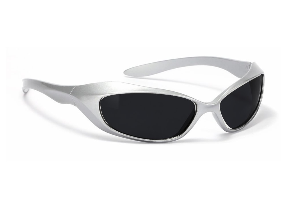Alta silver sunglasses with deep dark smoke lenses, three-quarter view #Color_Silver